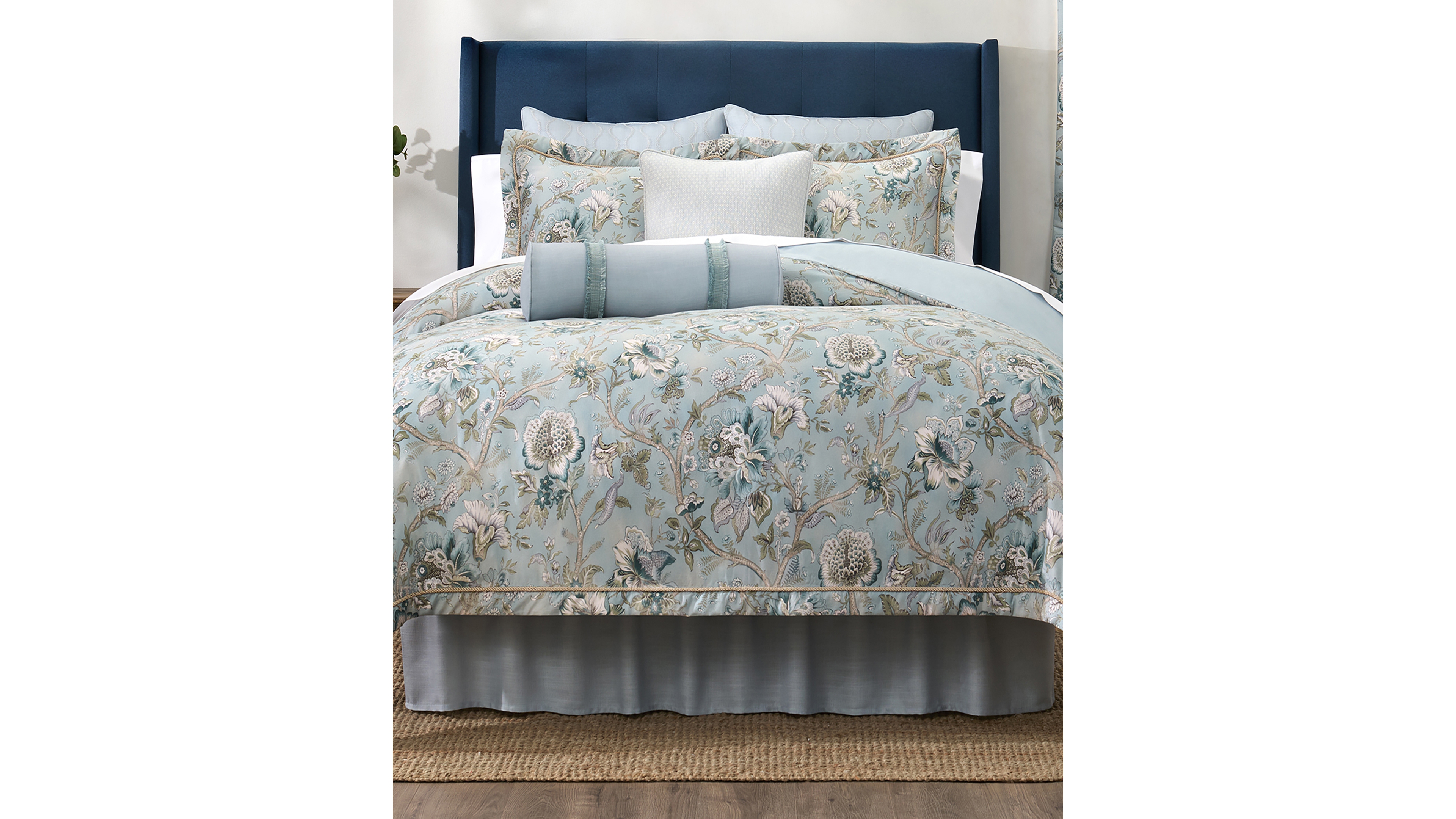 Rose Tree Josephine Floral 4-Piece Comforter Set, King
