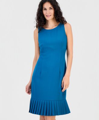 Women's Sheath with Pleat Sleeveless Crewneck Dress