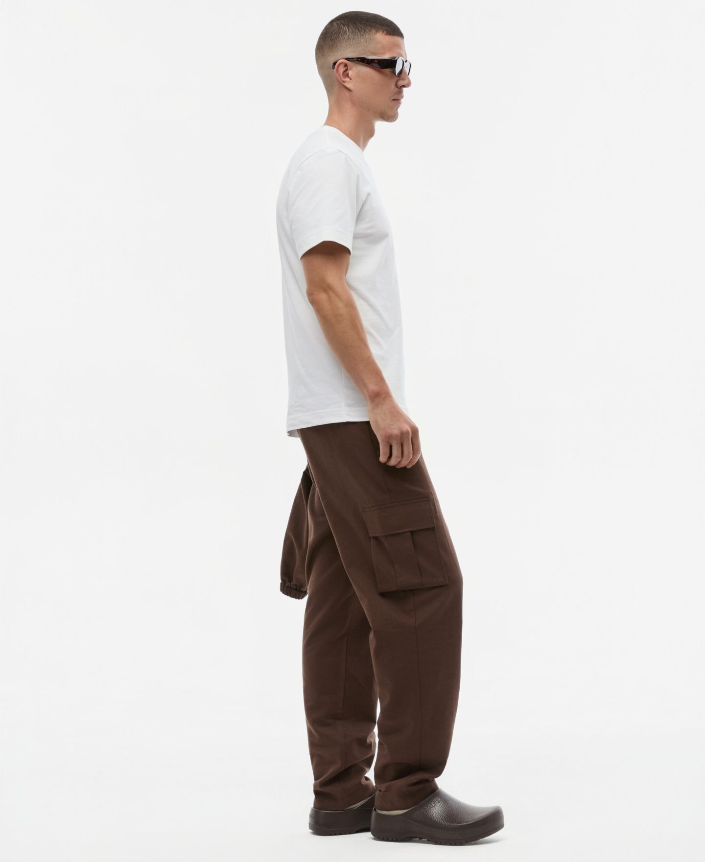 Мужские брюки Mode of One Relaxed-Fit Utility Cargo-Pocket, цвет: Шоколадный — фото 2