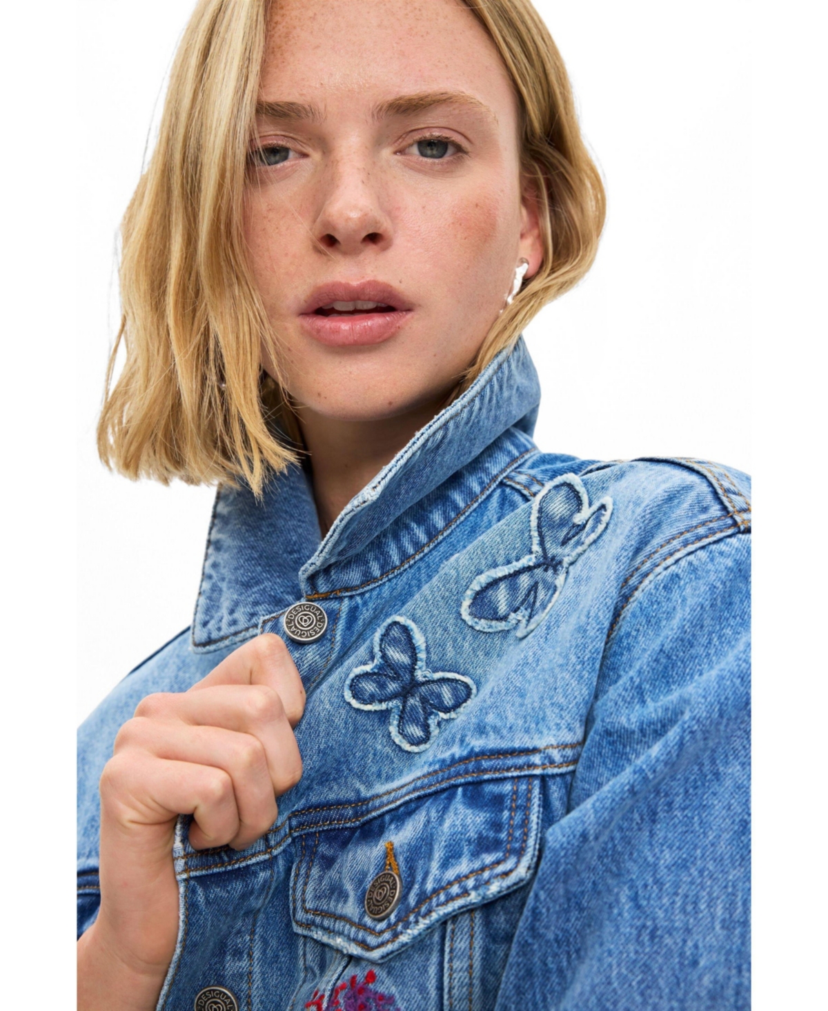 Desigual Women's Embroidered denim jacket 100% cotton