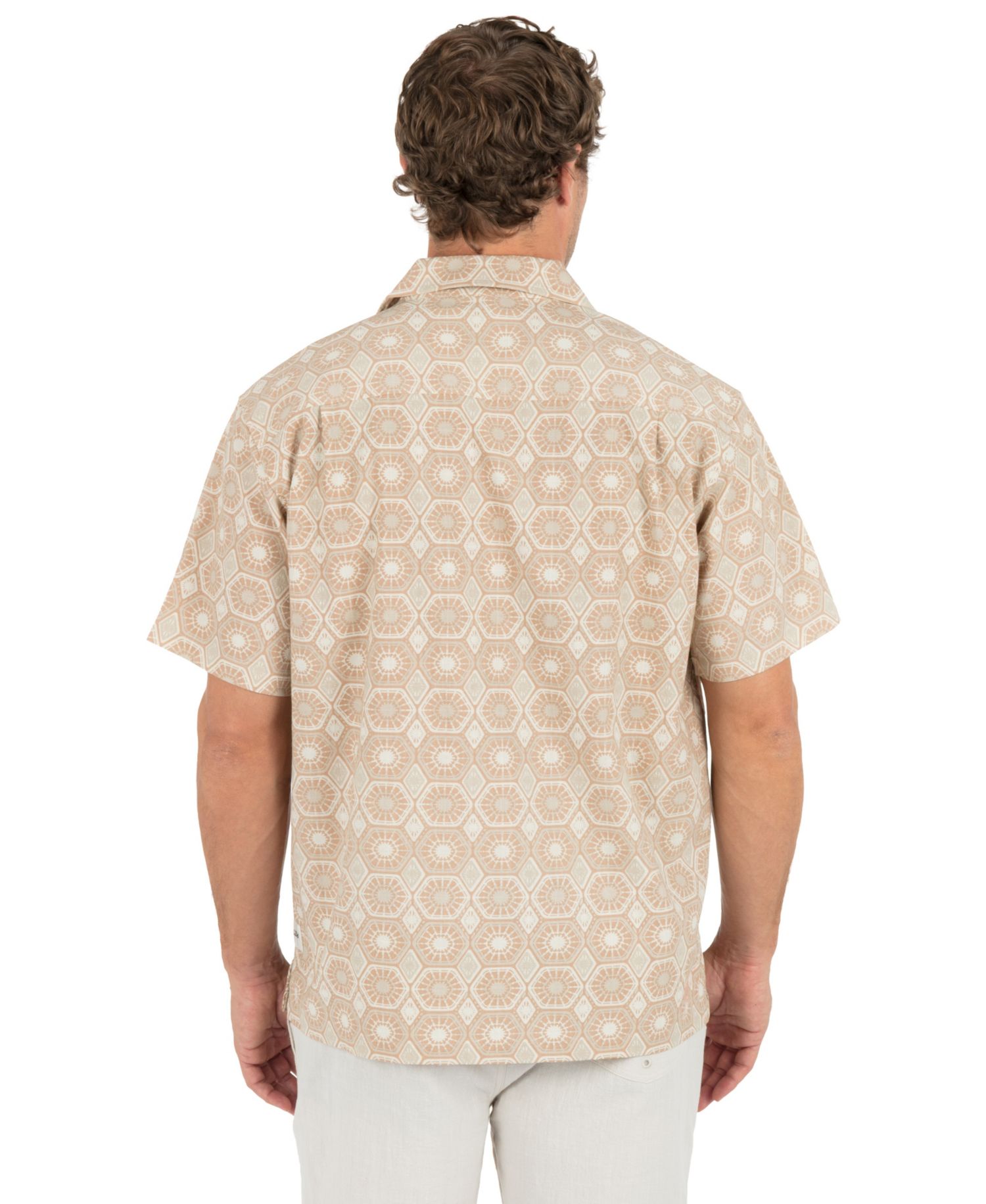 Men's Camp Collar Short-Sleeve Shirt