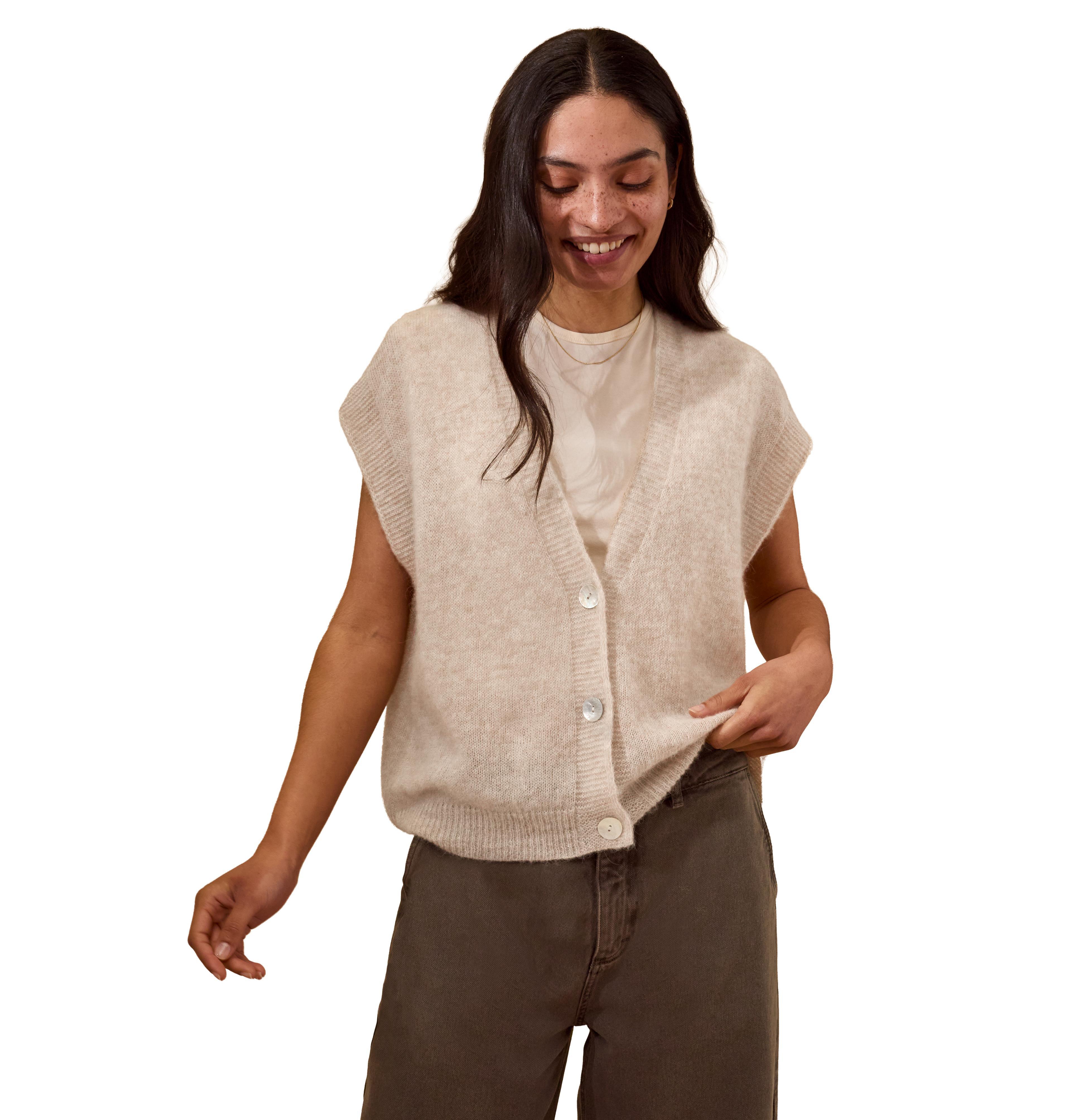 Celtic & Co. Women's Grown On Button Up Sleeve Cardigan