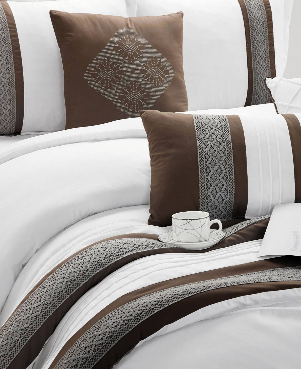 Stratford Park Durango Stripes 7-Pc. Comforter Set