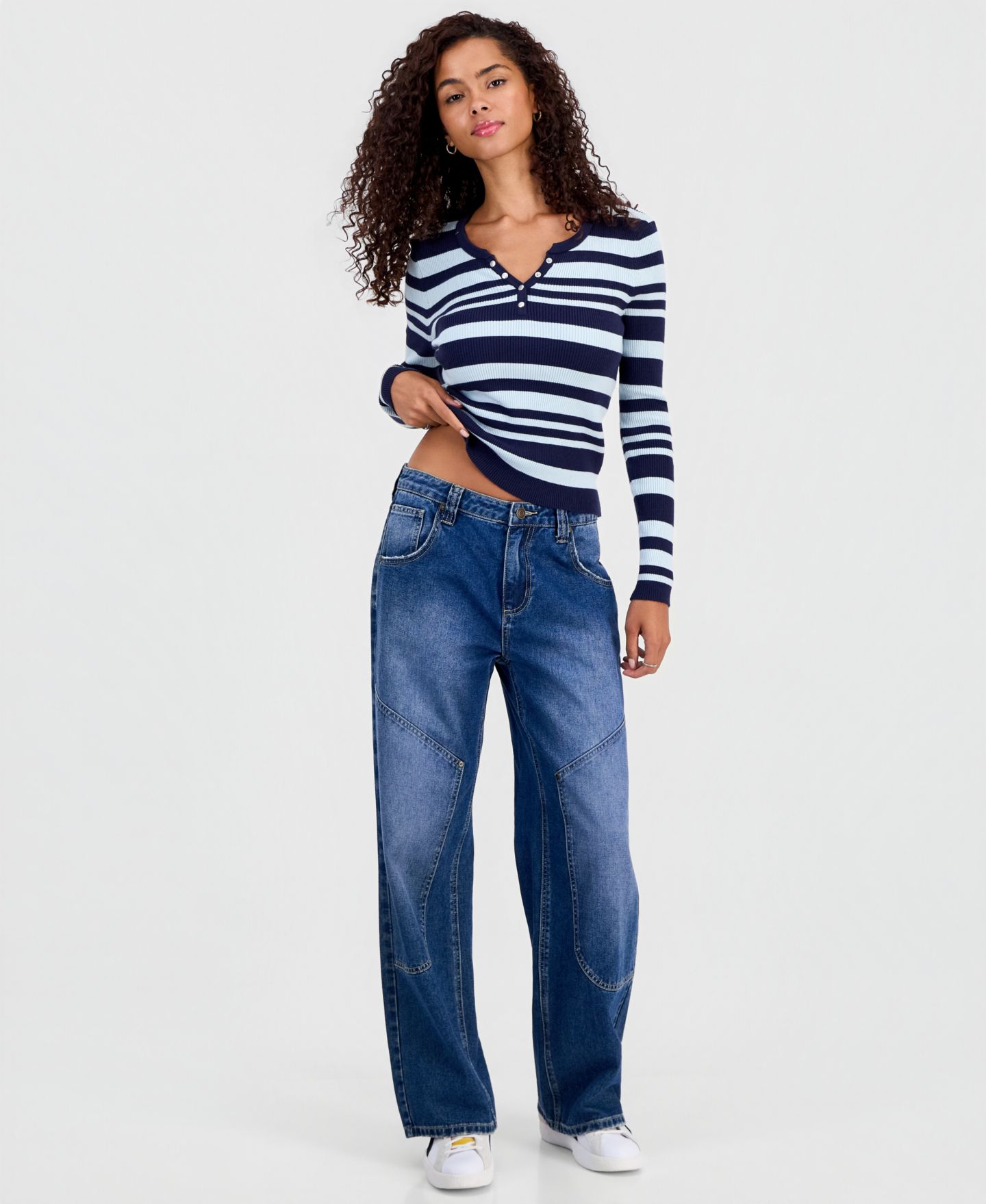 Женский свитер Hooked Up by IOT Juniors' Striped Snap Henley Stripe, цвет: Синий полосатый комбинированный — фото 3