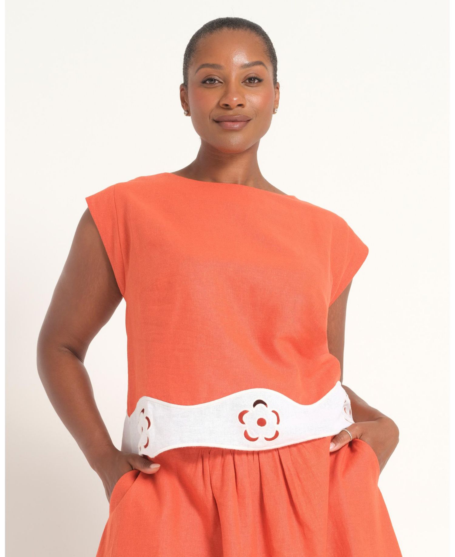 Women's Kaia Embroidered Linen Relaxed Top