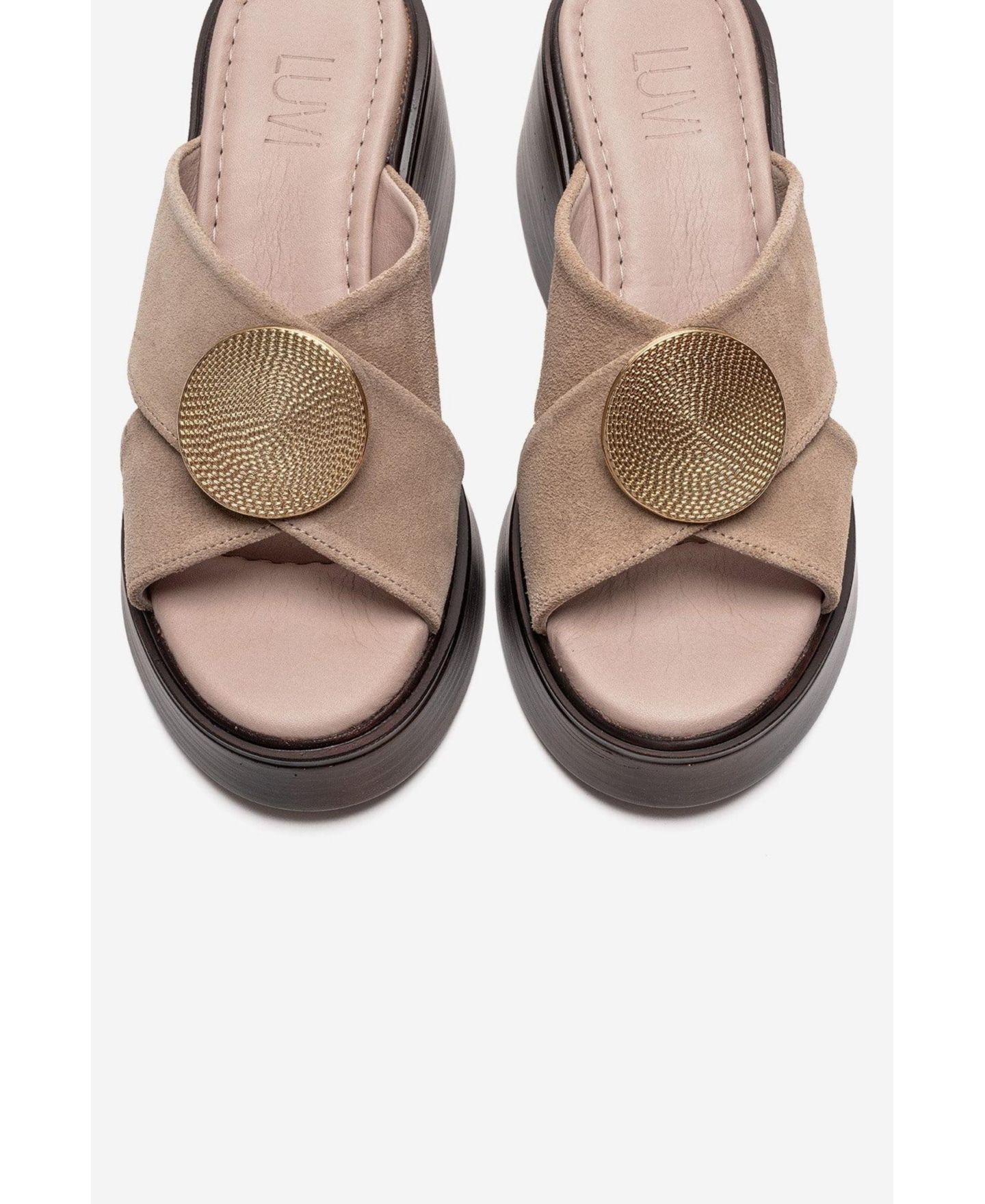 Женские сандалии Forever & Always Shoes Fianna Leather Cross Strap Platform Sandal, цвет: Бежевый замшевый — фото 5