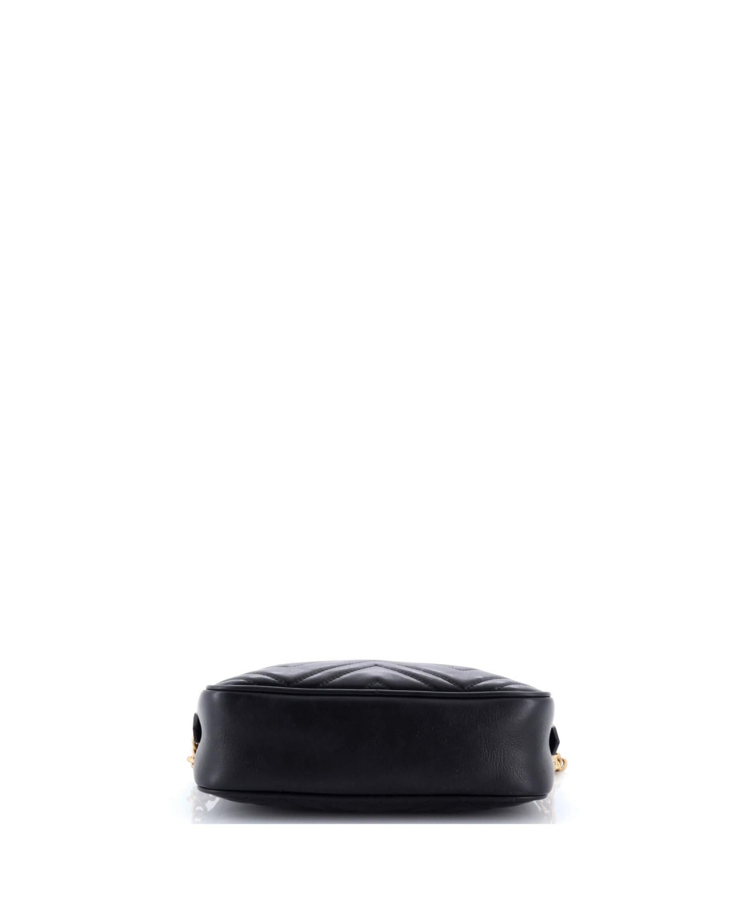 Small GG Marmont Shoulder Bag Matelasse Leather