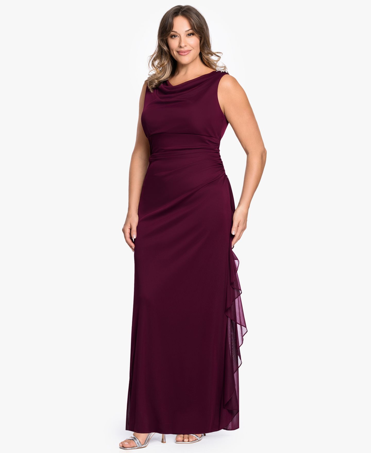 Женское платье B&A By Betsy and Adam Plus Size Ruched Back Cowl Neck Ball Gown, цвет: Гранатовый — фото 2