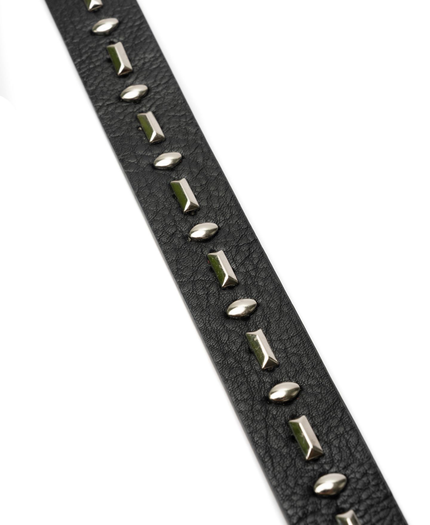 Женский ремень Vince Camuto Skinny Studded Pant Belt, цвет: Чёрный / Серебряный — фото 3
