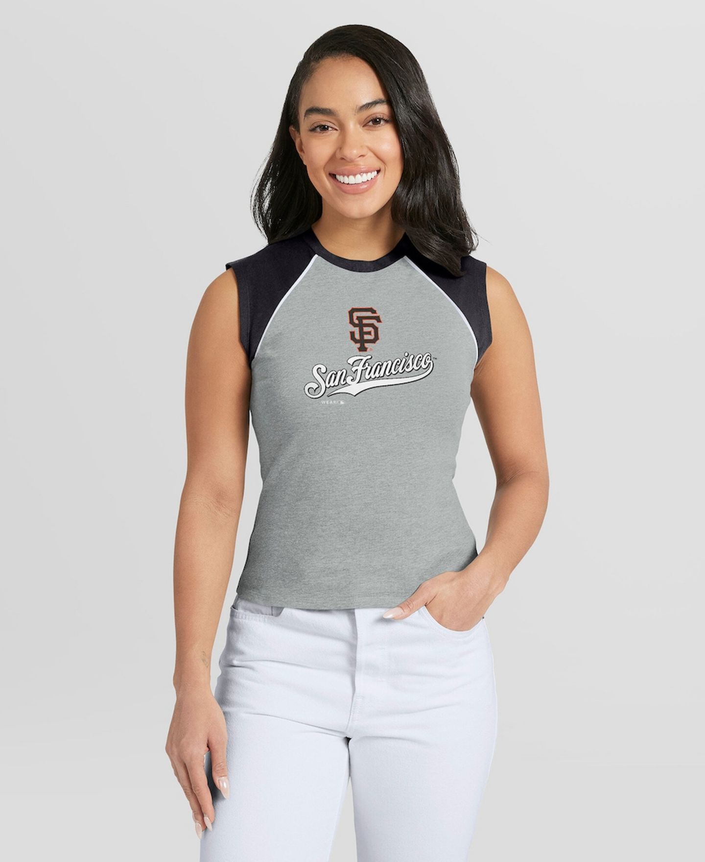 Женский топ WEAR by Erin Andrews Heather Gray San Francisco Giants Cropped Raglan — фото 1