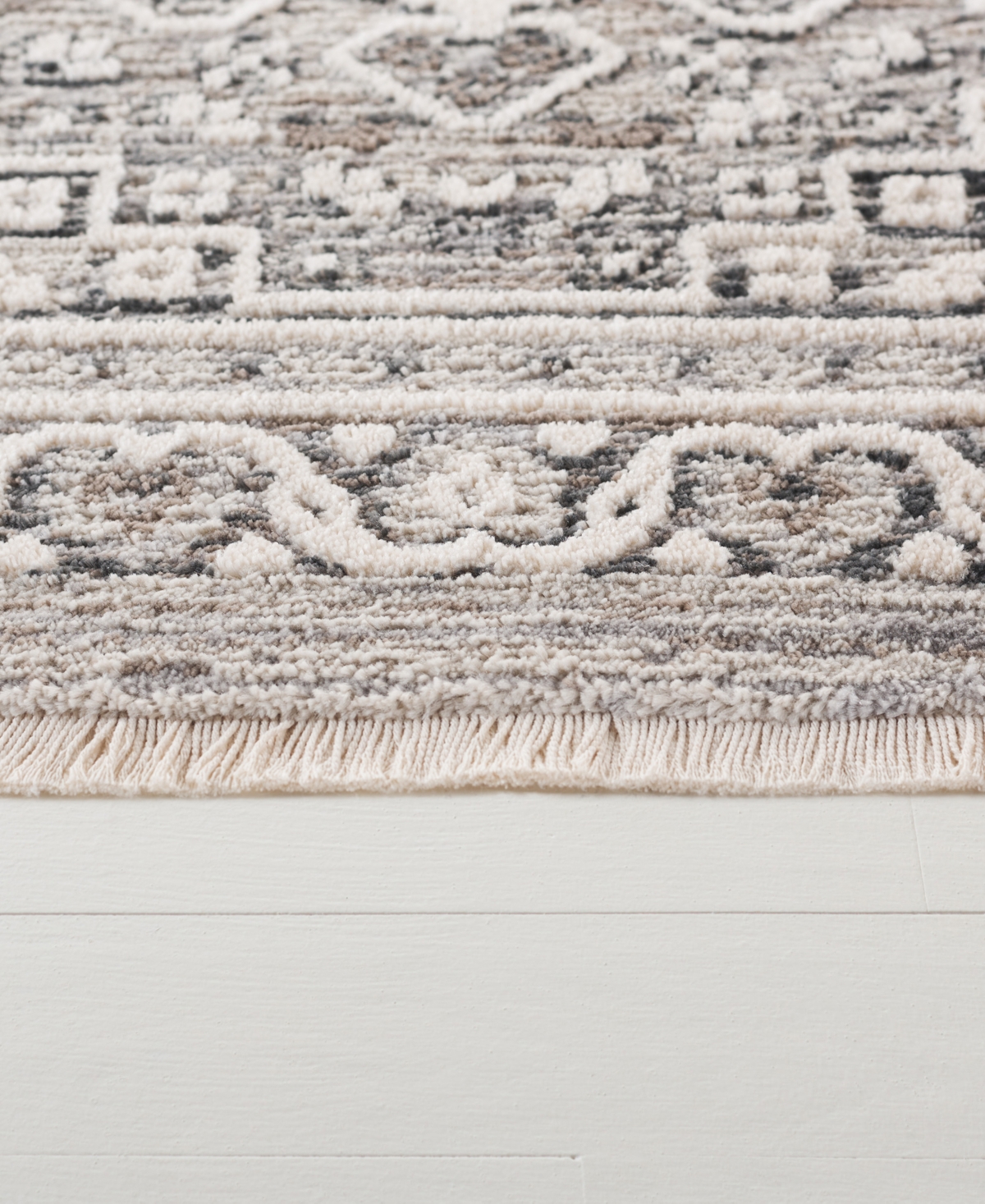 Lauren Ralph Lauren Clover LRL1274F 4'X6' Area Rug