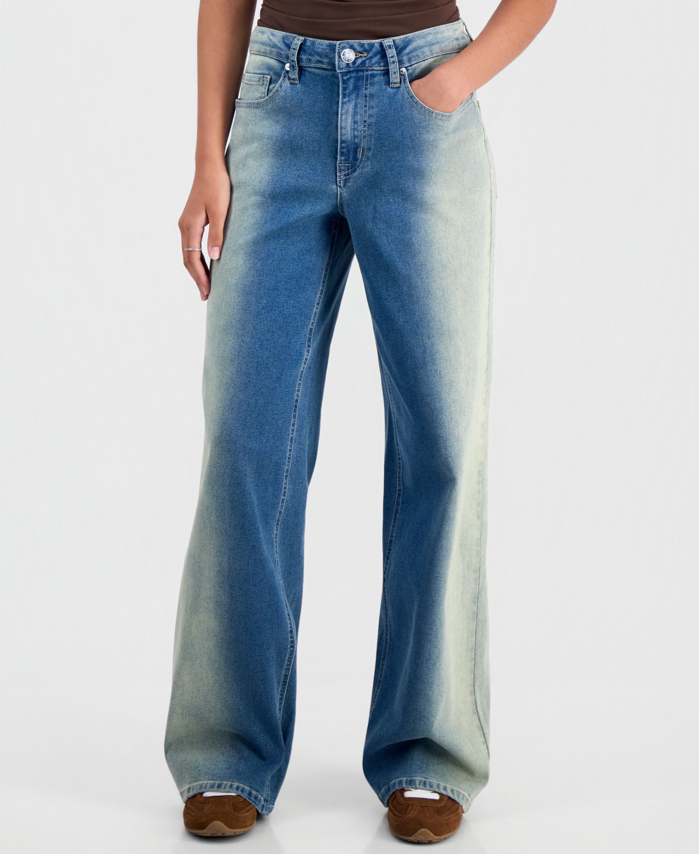 Женские джинсы Madden Girl Juniors' Ultra 90s Wide-Leg Ombré Jeans, цвет: Варёный — фото 5