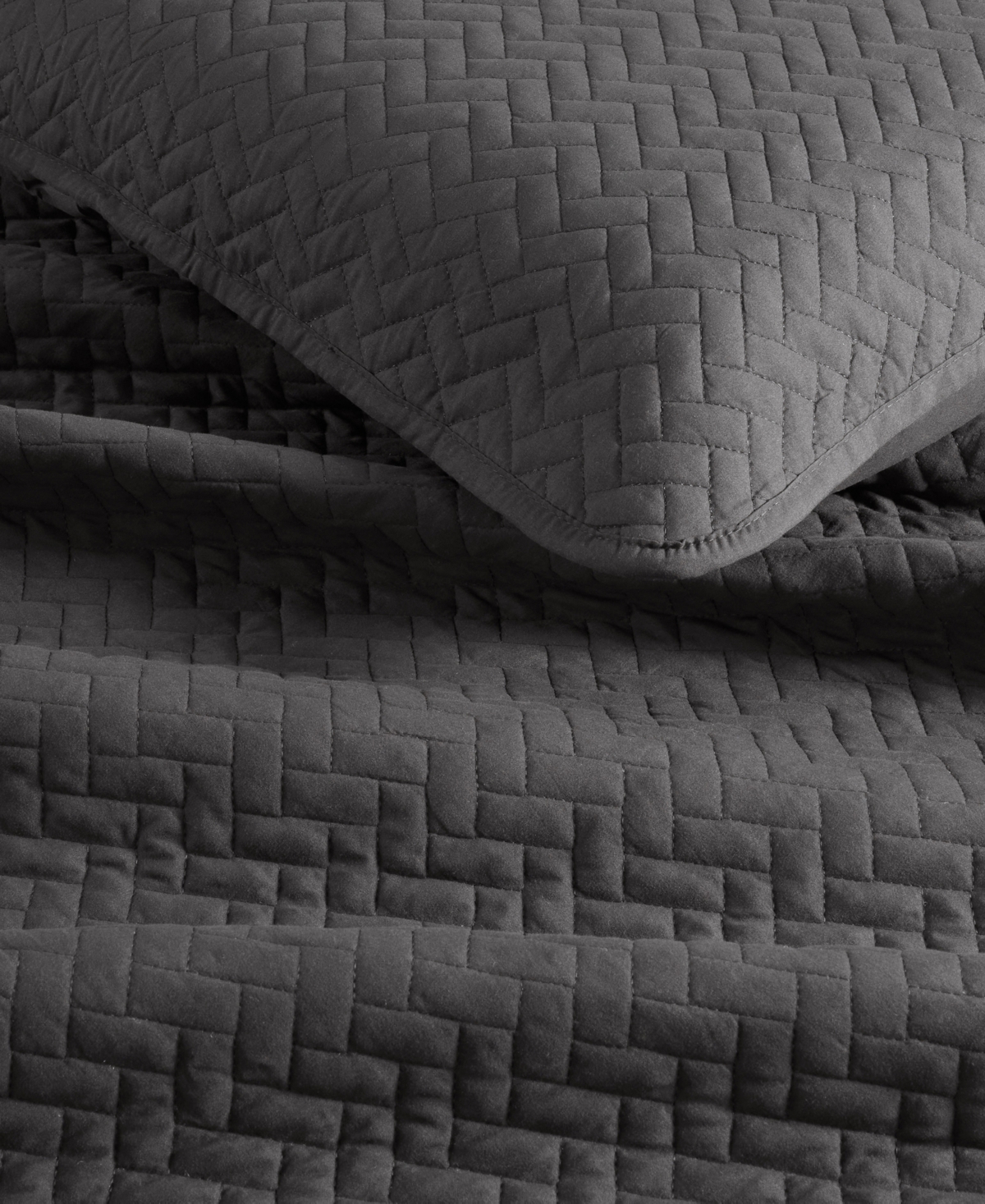 ienjoy Home Herringbone Lightweight Quilted Coverlet Set