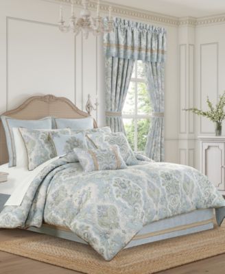 Pasadena Floral Comforter Sets
