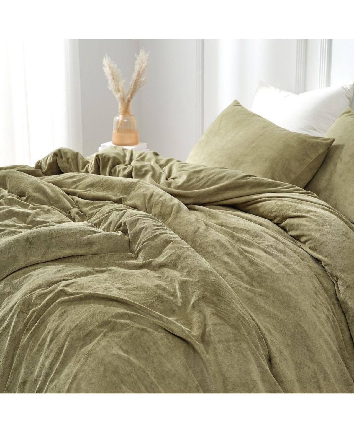 Coma Inducer Near Suffocation Oversized Comforter Set