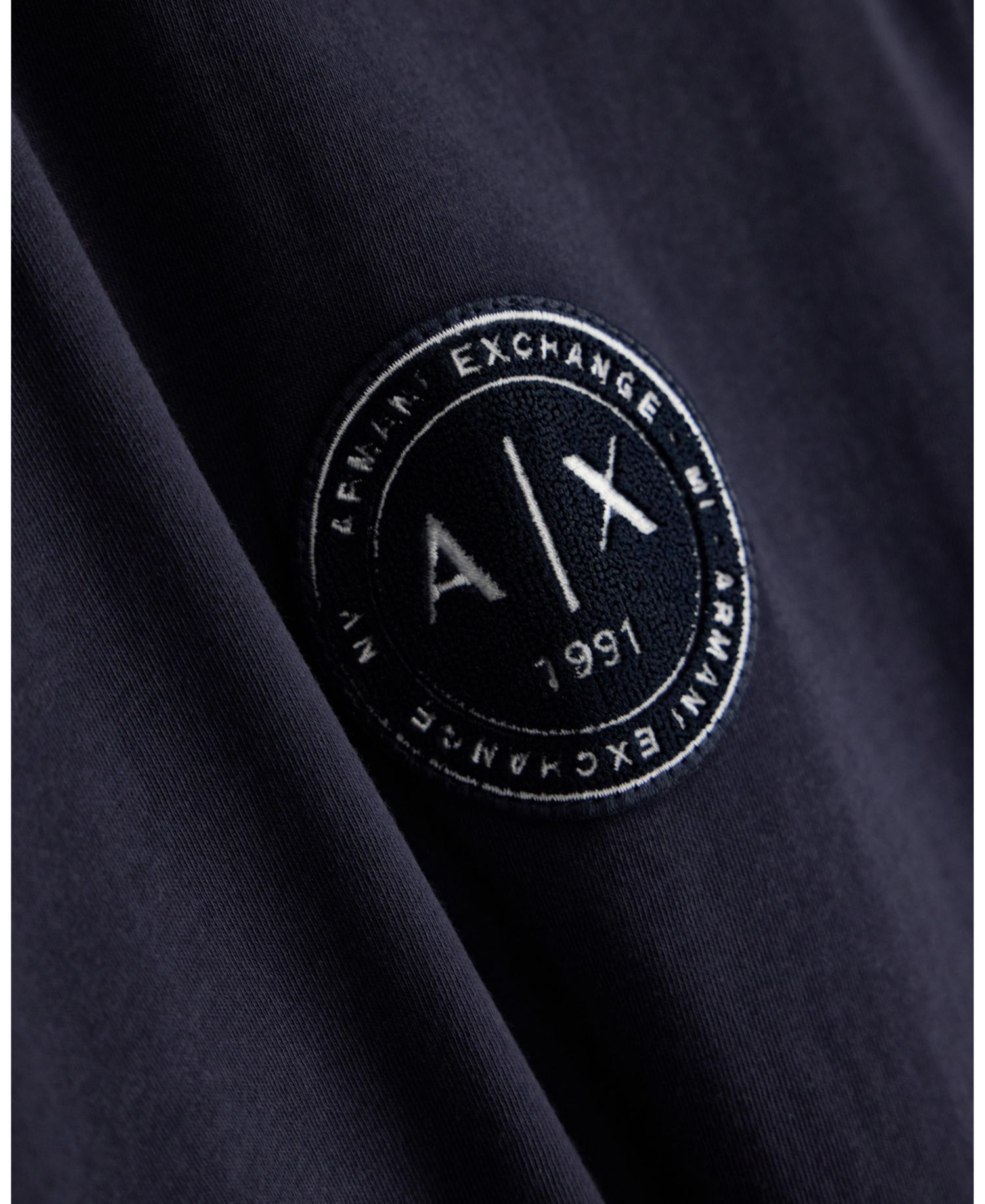 Men's Short Sleeve Neck Piping Badge logo Regular Fit T-Shirt