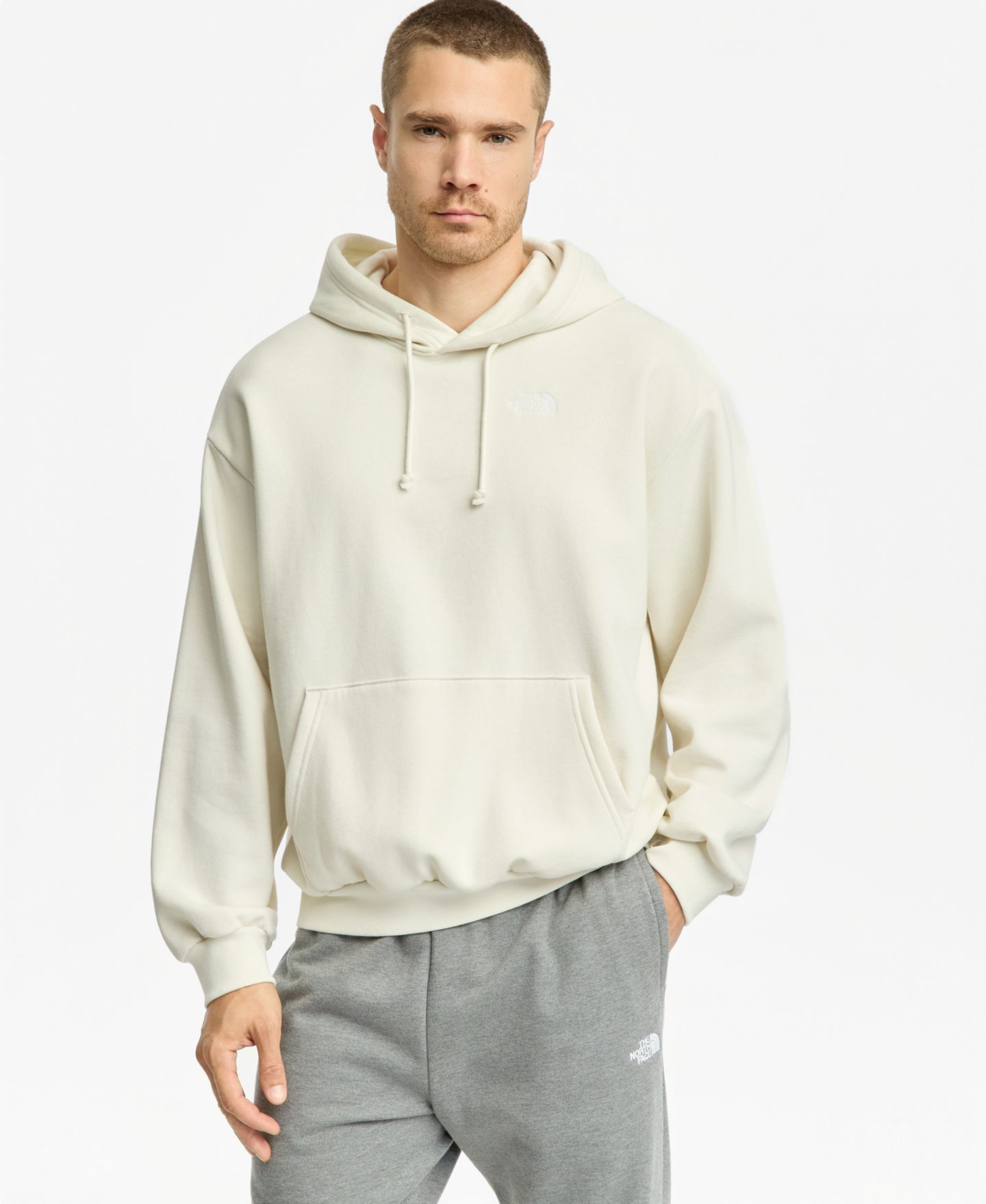 Мужские брюки The North Face Evolution Simple Dome Regular-Fit Jogger, цвет: Бледный серый меланжевый — фото 8