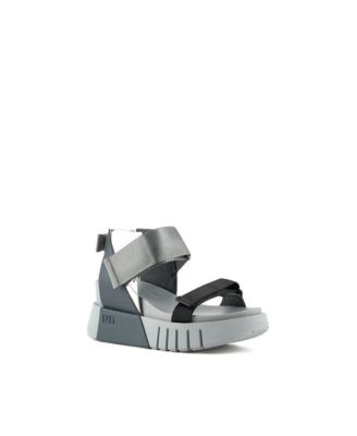 Women's Delta Run Sandal