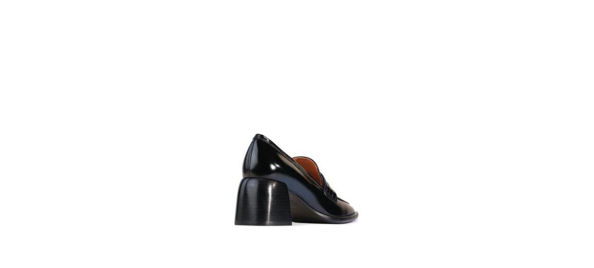 Eos Footwear Women's Chance Loafer