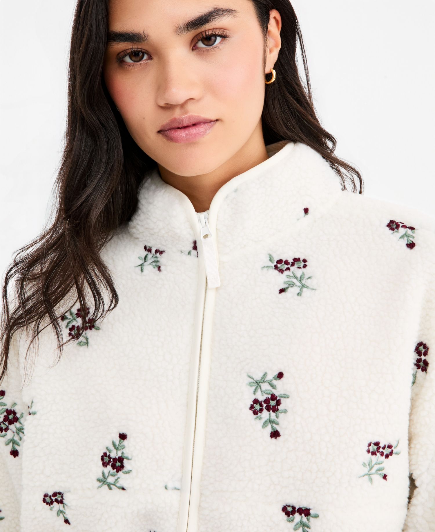 Juniors' Floral Embroidered Zip-Front Fleece Jacket