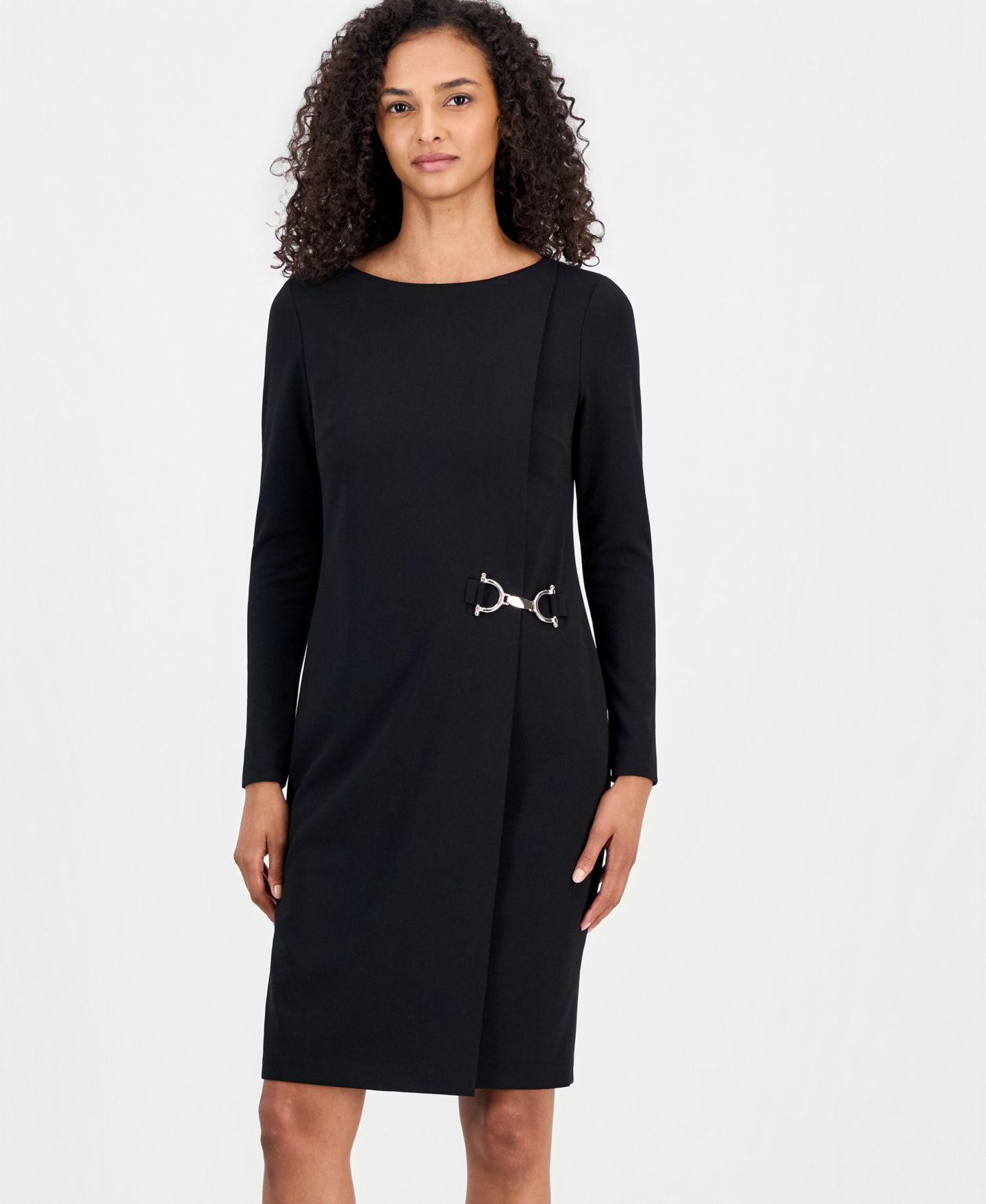 Женское платье Anne Klein Petite Scoop-Neck Scuba Crepe Sheath, цвет: Чёрный — фото 2