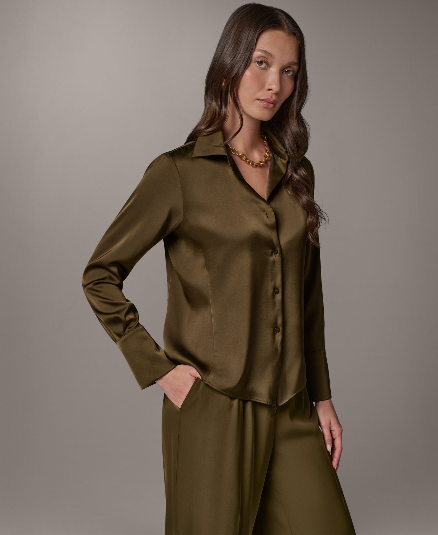Женская блузка Donna Karan New York Petite Collared Button-Up Blouse, цвет: Оливковый — фото 3