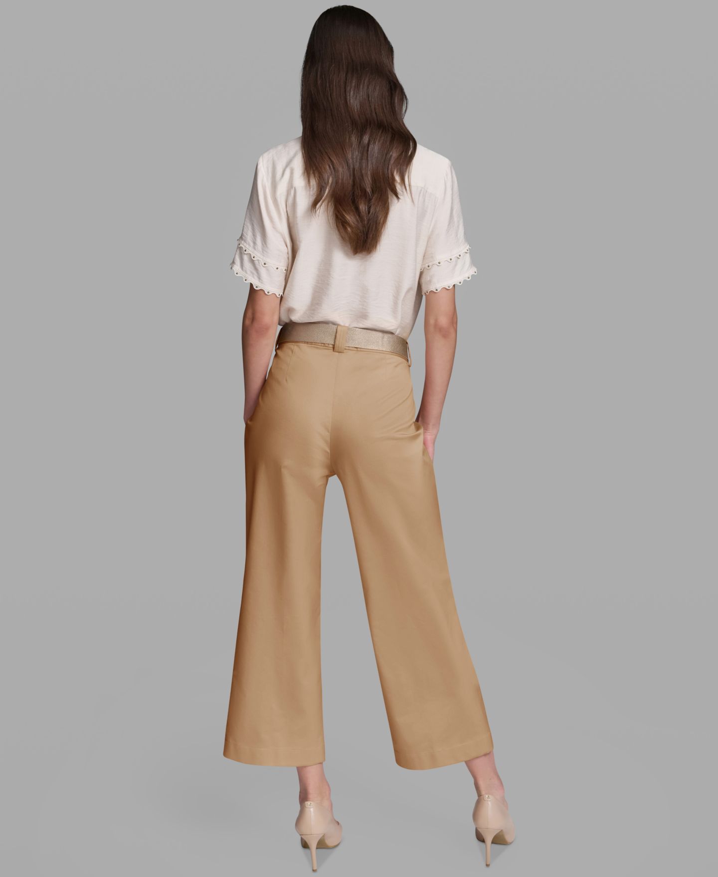 Женские брюки KARL LAGERFELD PARIS Mid-Rise Belted Cropped Pants, цвет: Cartouche — фото 6