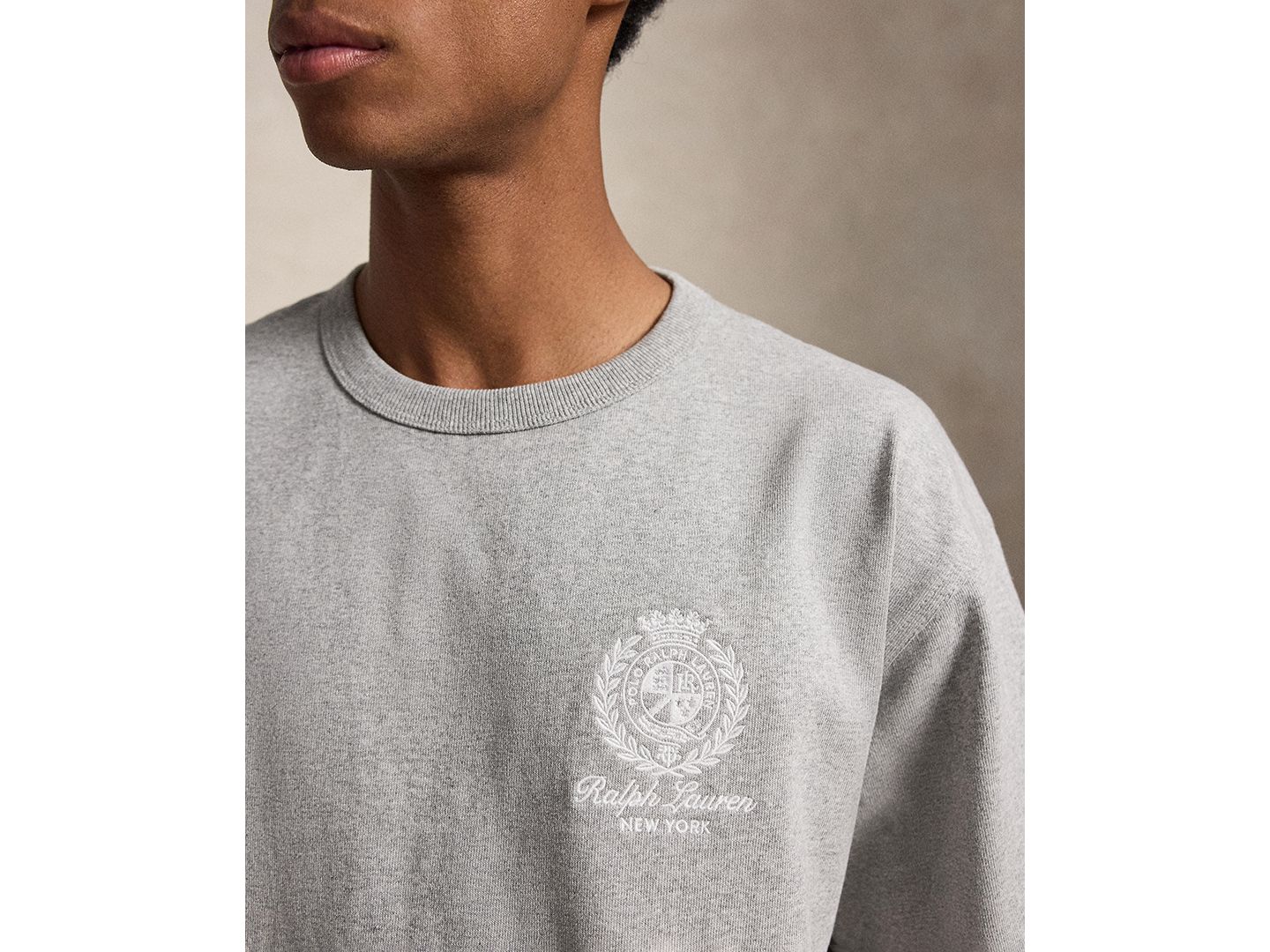Мужская футболка Polo Ralph Lauren Jersey Graphic Relaxed-Fit, цвет: Меланжевый — фото 4