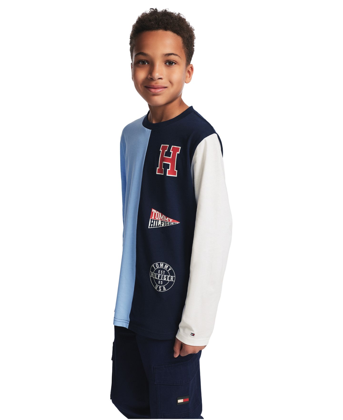 Футболка Tommy Hilfiger Color-Block Logo Long-Sleeve для мальчиков, цвет: Тёмно-синий — фото 2
