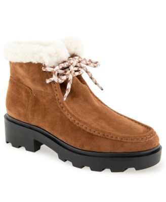 Women's Eloise Lug Sole Fur Lined Bootie