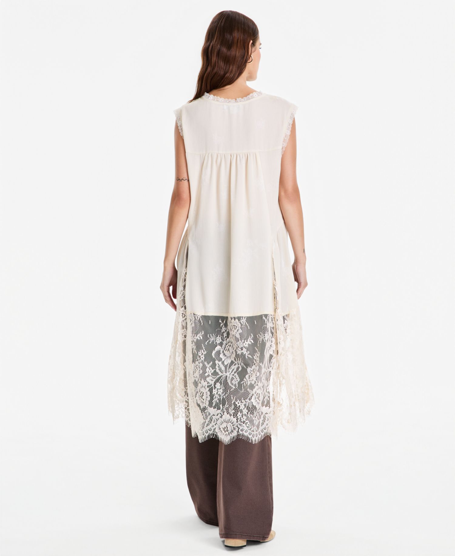 Women's V-Neck Sleeveless Lace-Trim Tunic