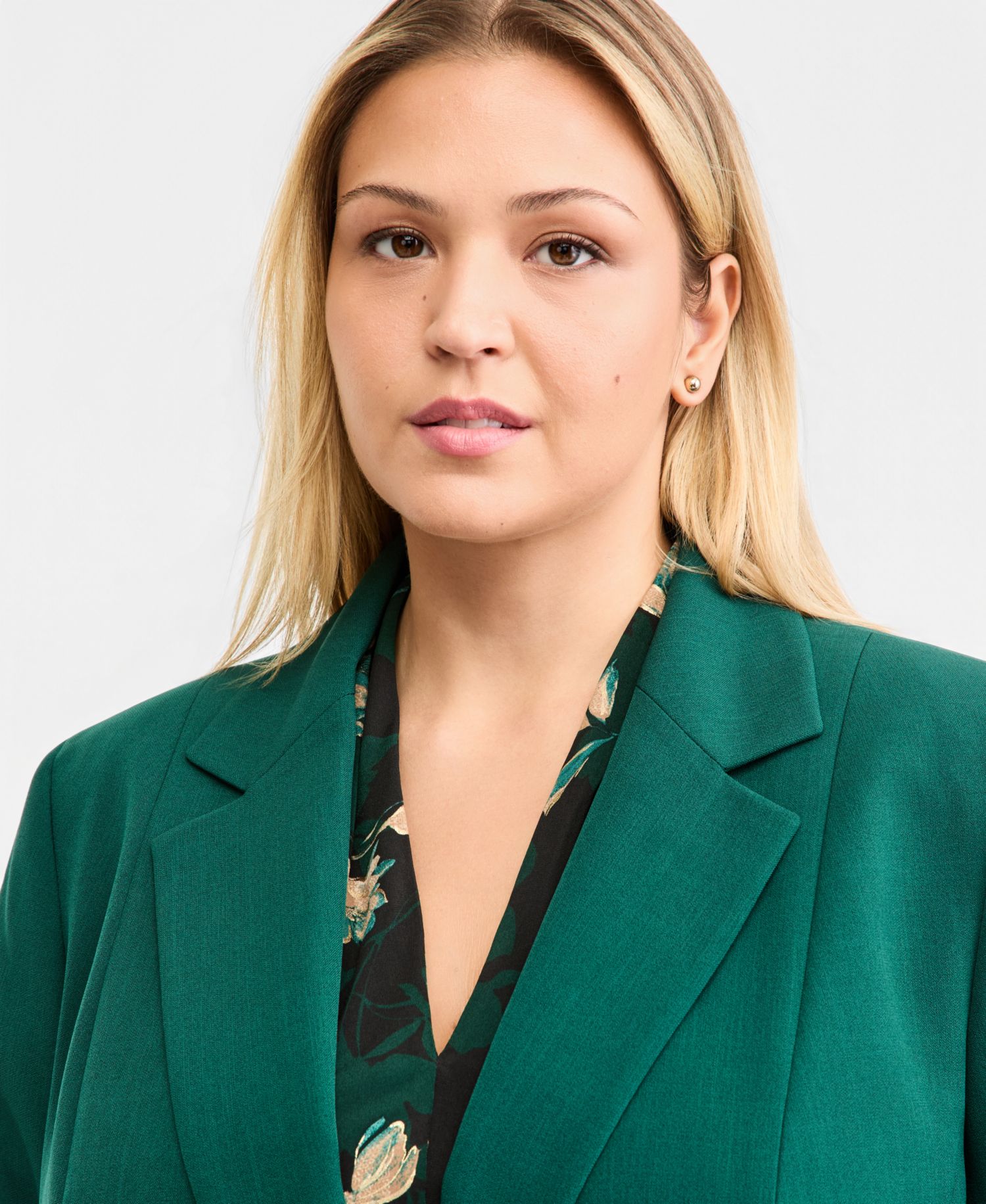 Plus Size Single-Button Notch Collar Tailored Blazer