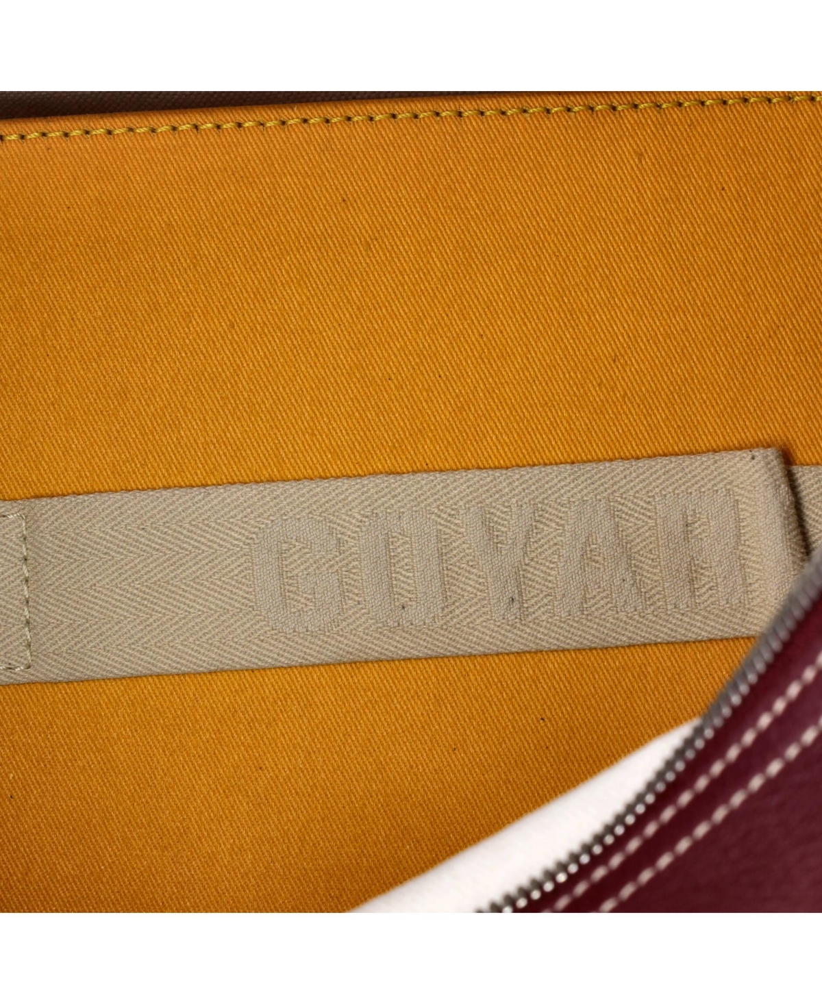 Pre-Owned Goyard Pm Hardy Pet Carrier Coated Canvas