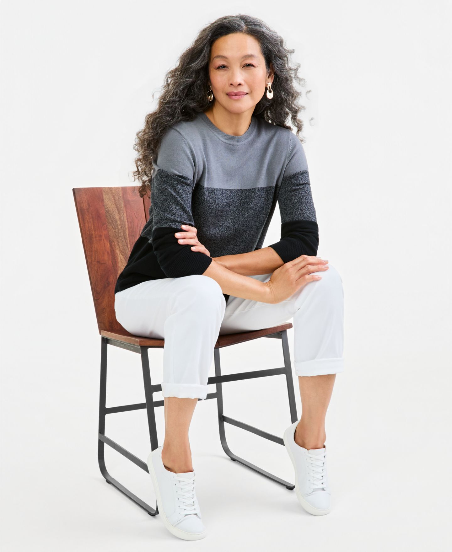 Женский свитер Style & Co Petite Cotton Colorblocked Curved-Hem, цвет: Глубокий чёрный — фото 2