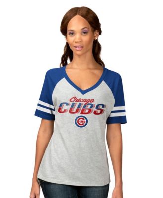 Women's Heather Gray Chicago Cubs Goal Line Raglan V-Neck T-Shirt