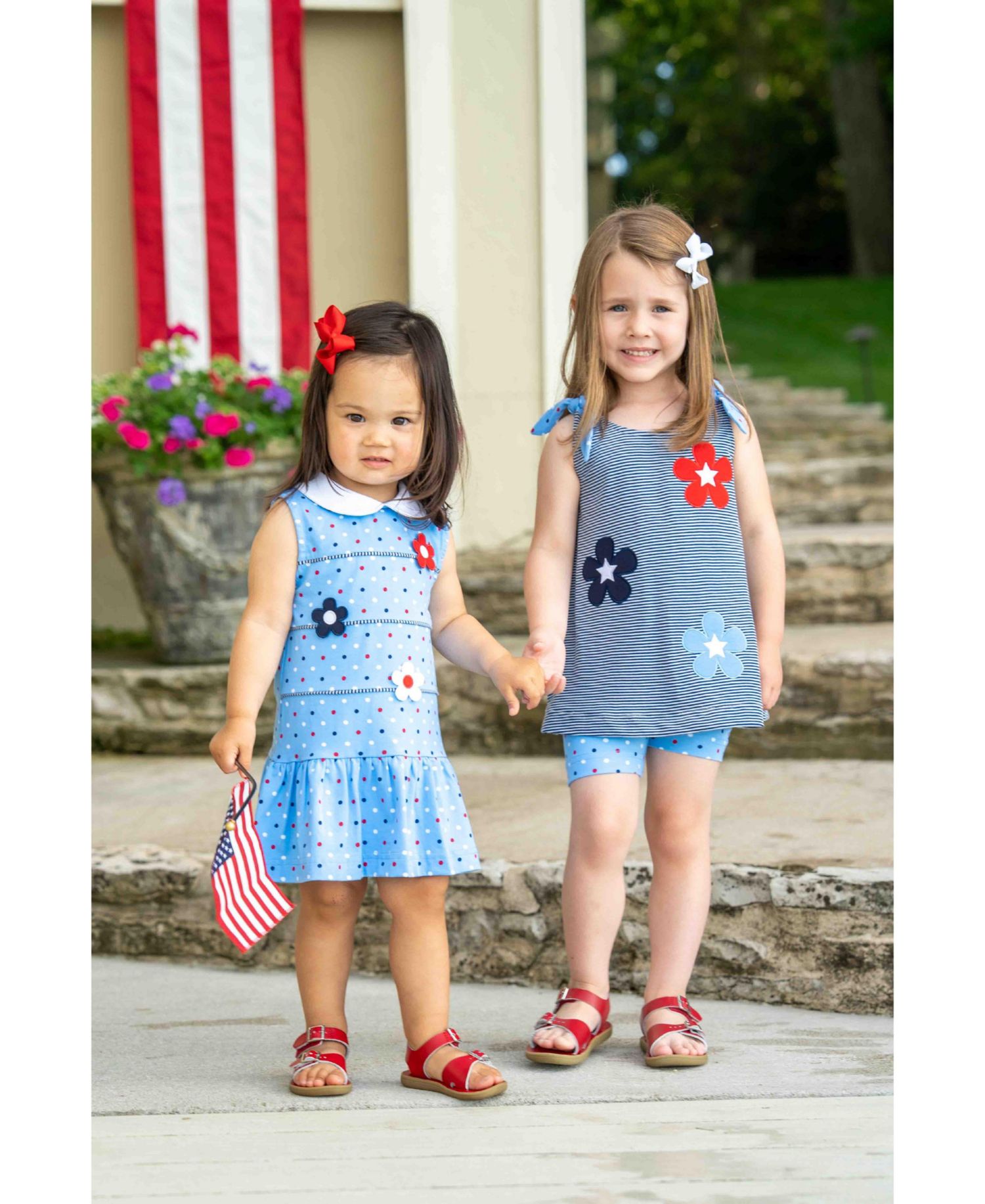 Big Girls 7 -8 Stripe Knit Short Set With Flowers and Stars
