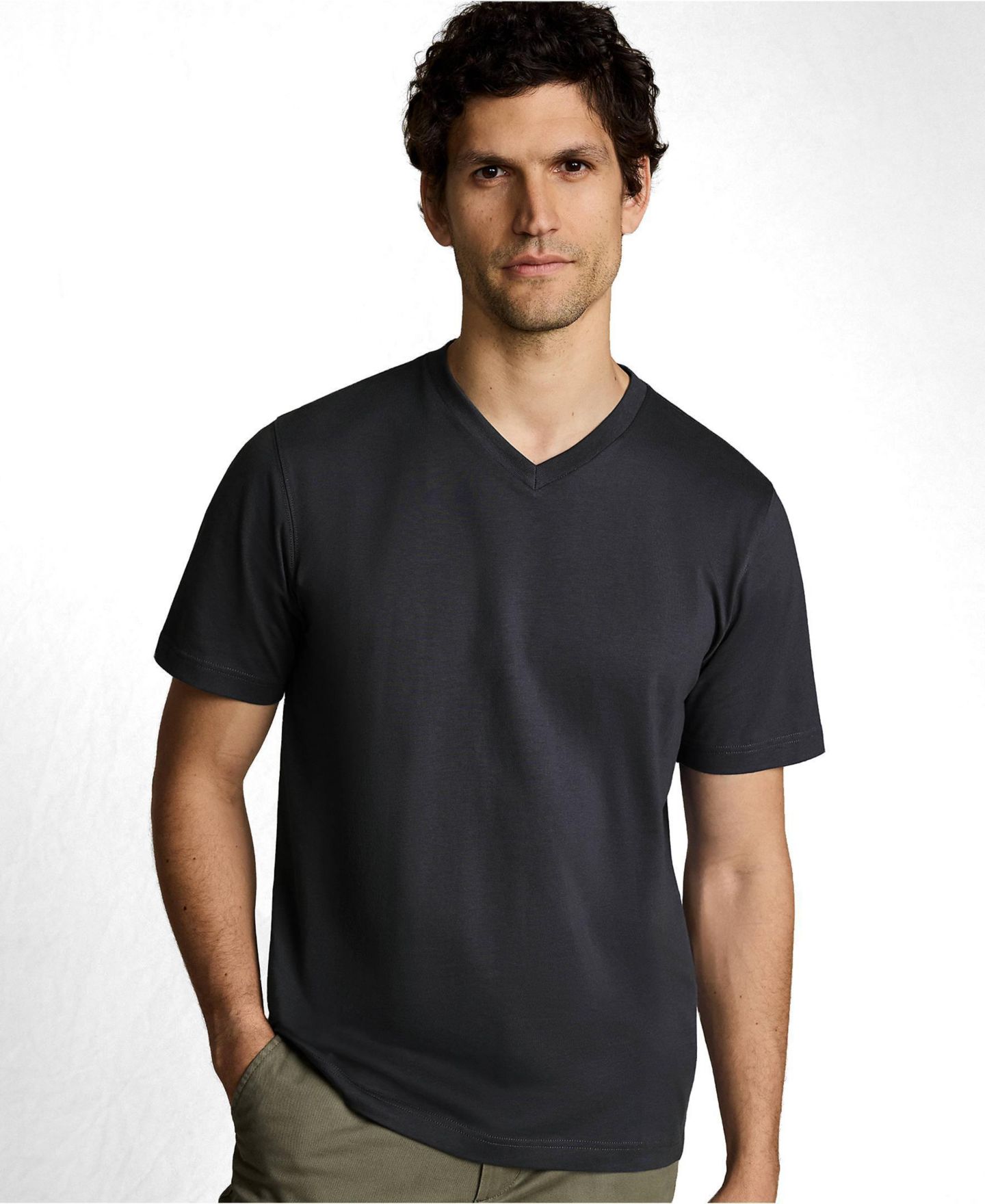 Мужская футболка Lands' End Super-T Short Sleeve V-Neck, цвет: Чёрный — фото 3