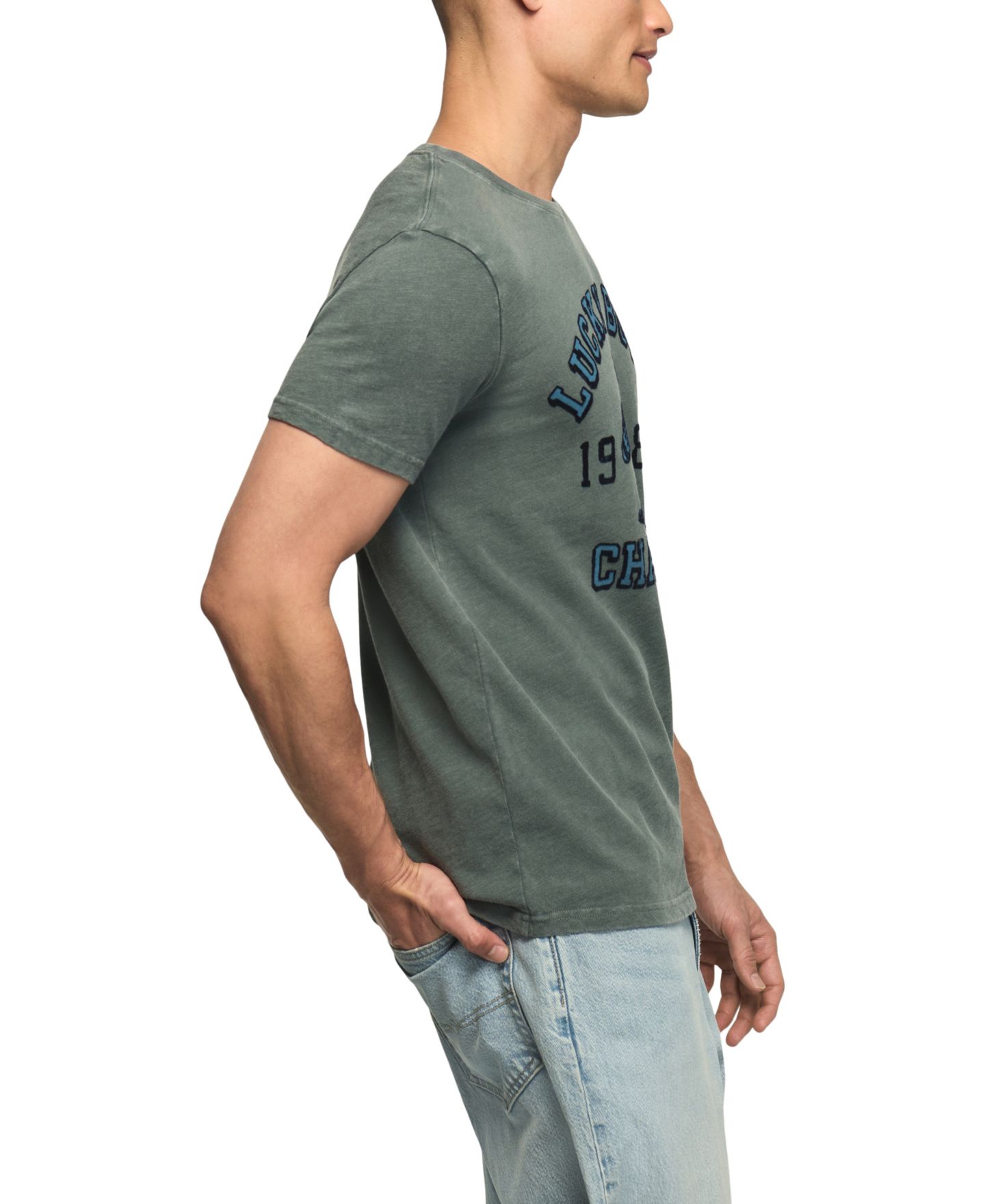 Мужская футболка Lucky Brand Lucky Bowl Champs Graphic, цвет: Оливковый — фото 2