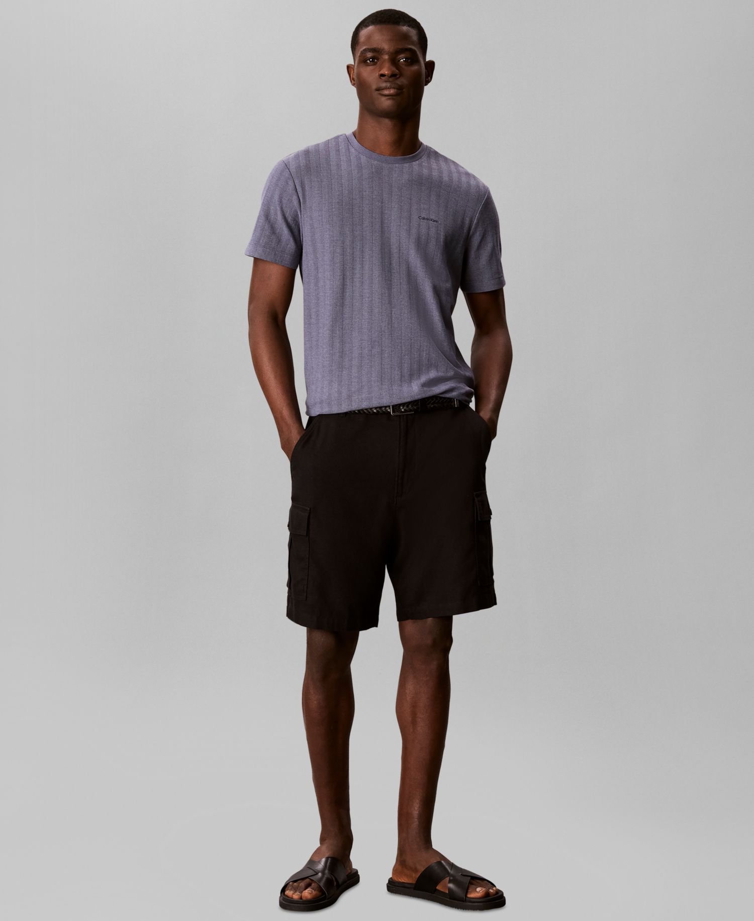 Men's Vertical Stripe Textured Crewneck T-Shirt