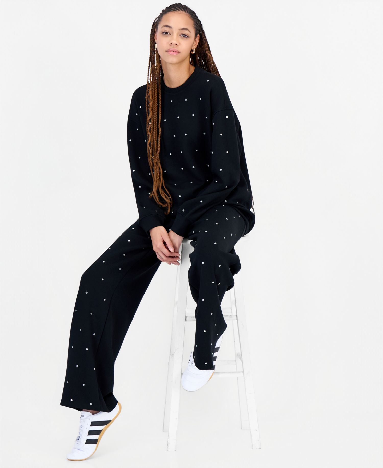 Juniors' Oversized Scuba Rhinestone-Embellished Crewneck Sweatshirt
