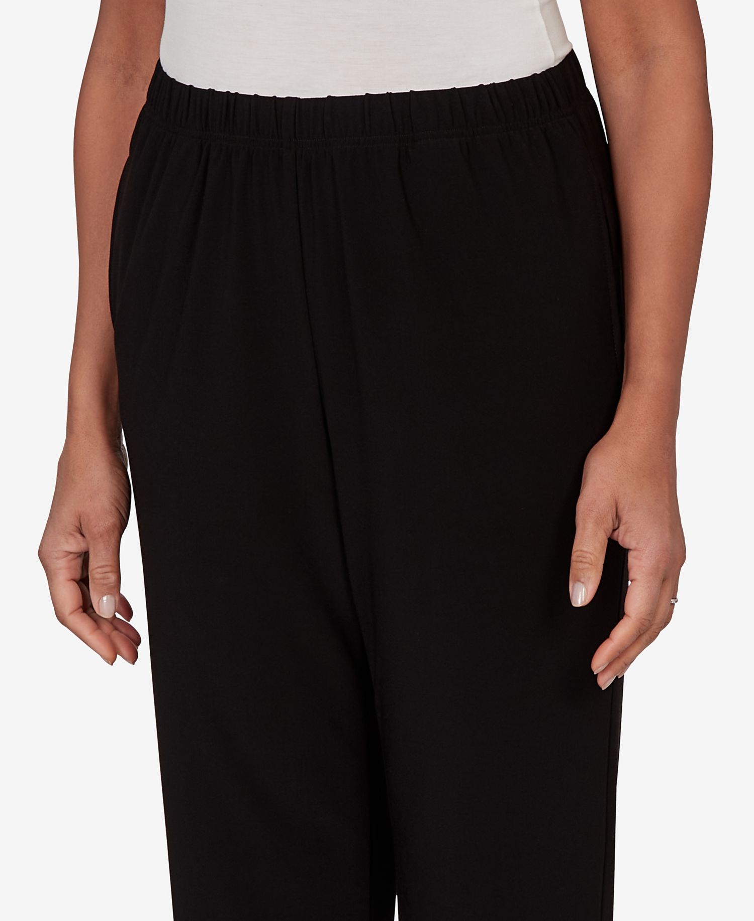 Petite Soft Crepe Pull-On Pants
