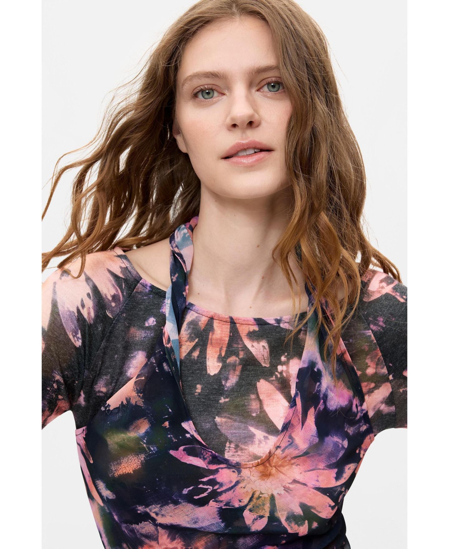 Женская блузка Desigual Printed Long-Sleeve, цвет: Тёмно-синий — фото 3