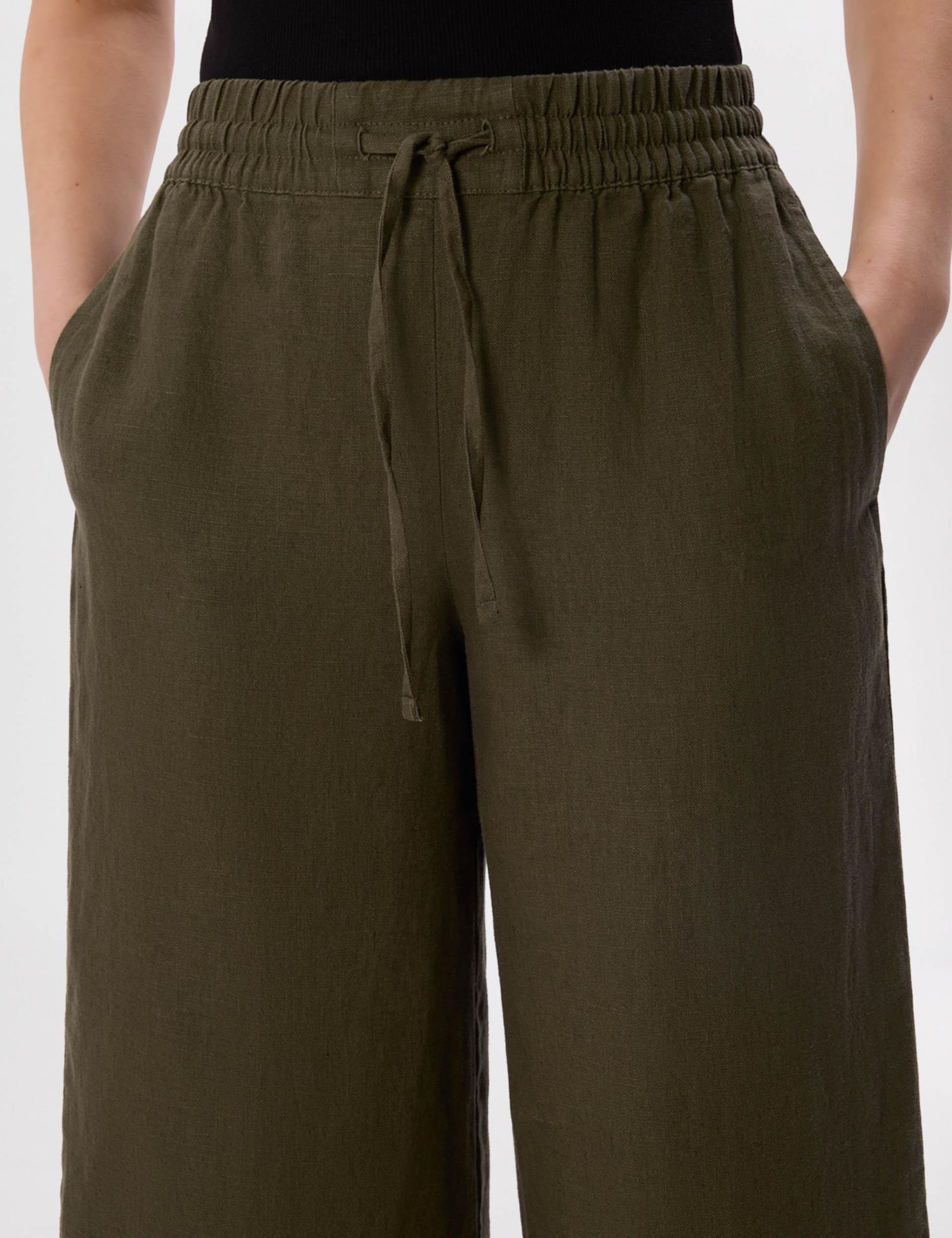 Women's Elasticated Linen Crop Trousers