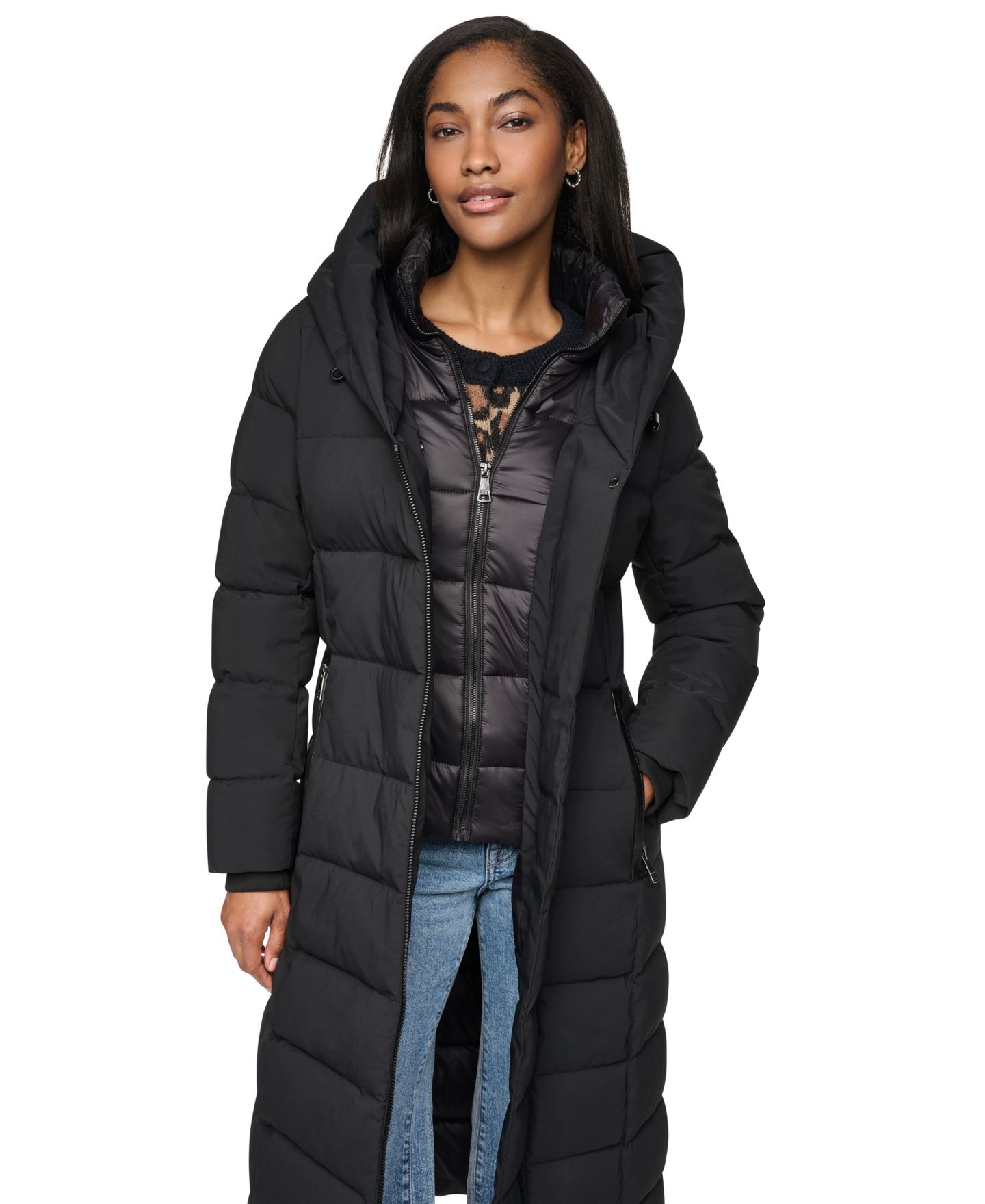 Женская куртка DKNY Bibbed Shawl Collar Hooded Puffer, цвет: Чёрный — фото 6