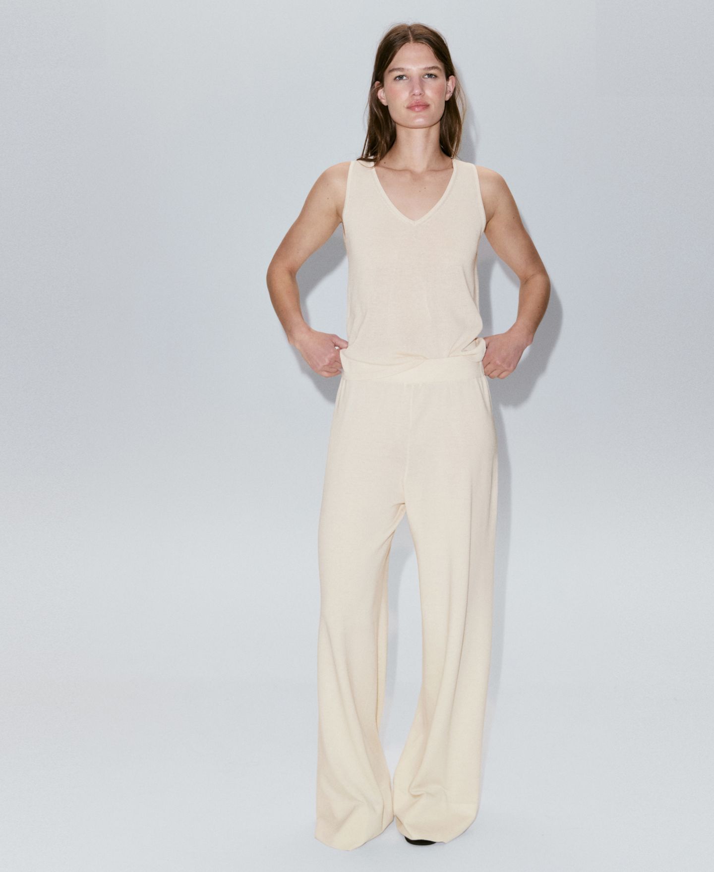 Женские брюки Mango Elastic Waist Straight-Fit, цвет: Яркий синий — фото 14