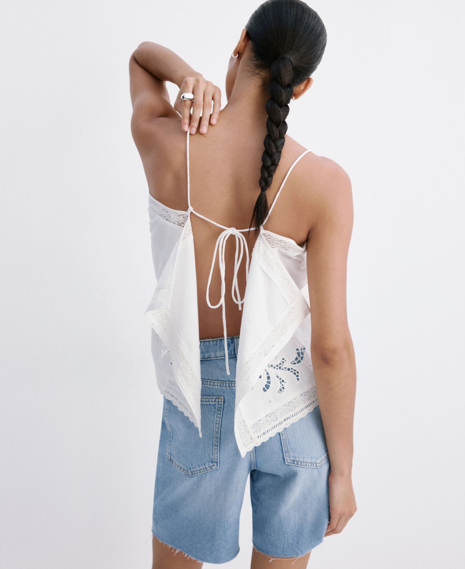 Women's Straight Low-Rise Denim Bermuda Shorts