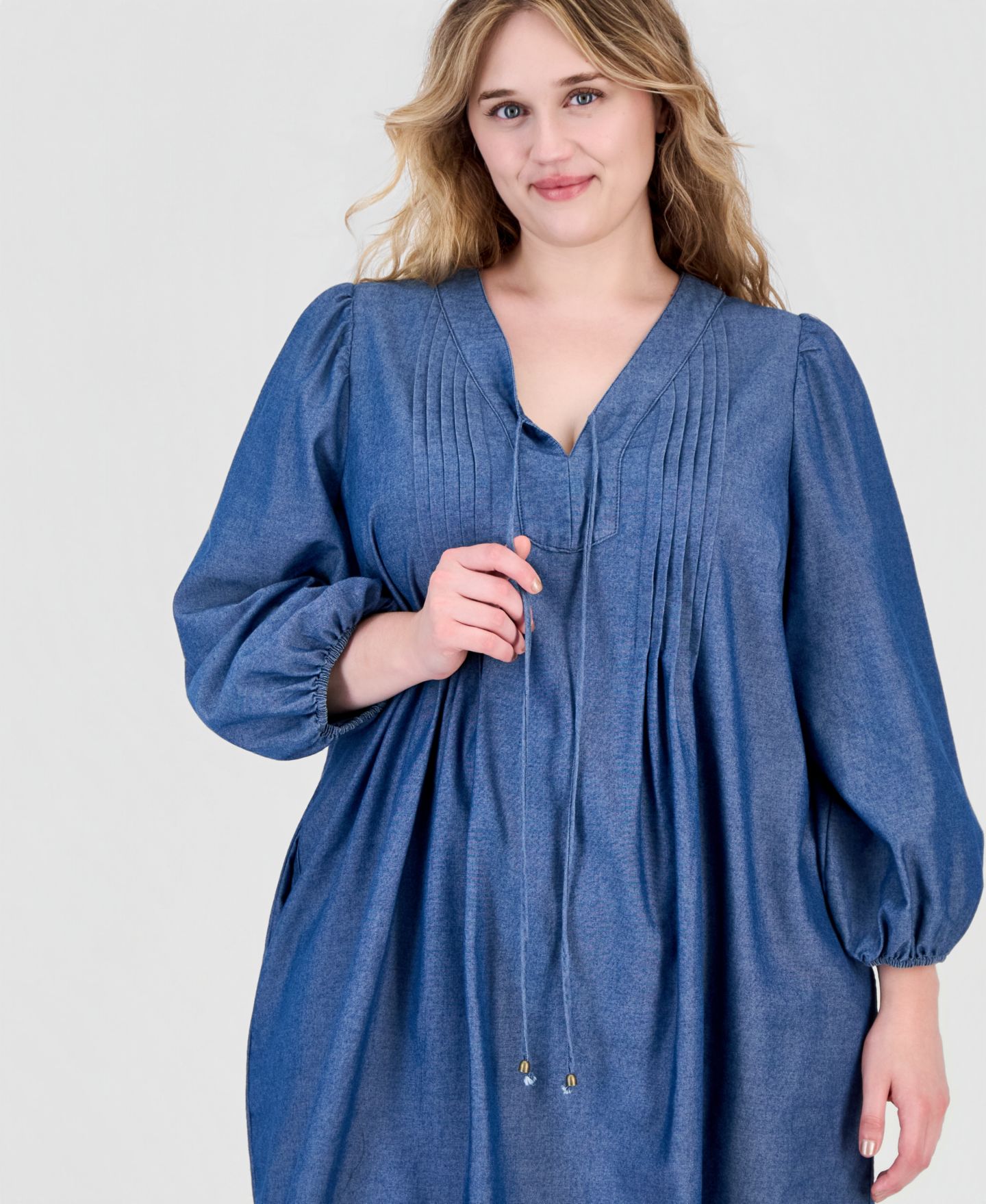Женское платье Robbie Bee Plus Size Denim V-Neck Long-Sleeve Shift, цвет: Джинсовый — фото 3