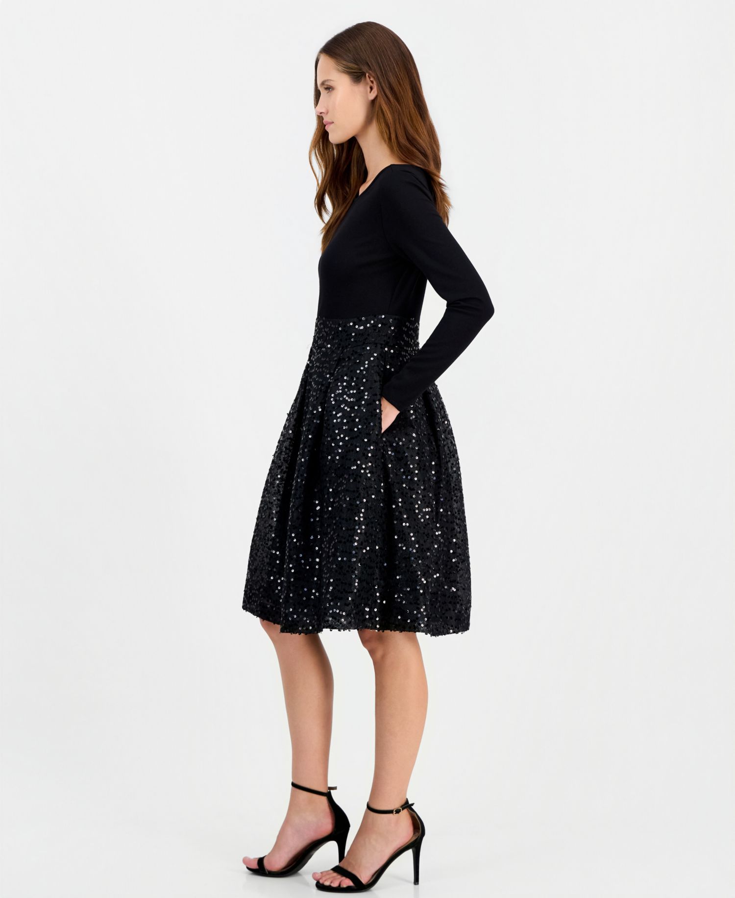 Women's Serentiy Boat Neck Long-Sleeve Sequin Dress