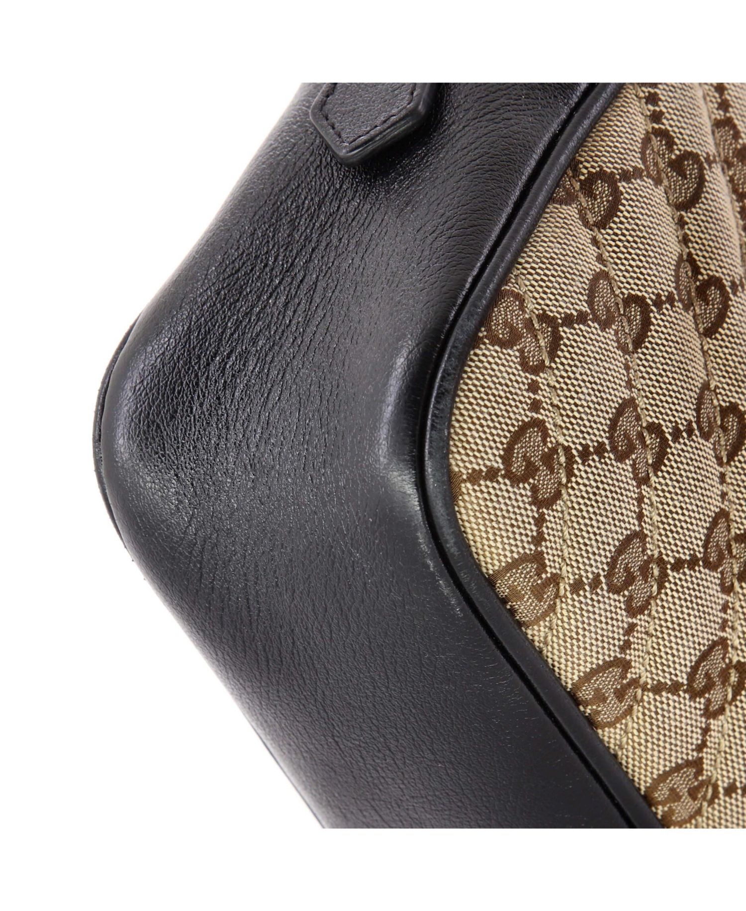 Small GG Marmont Shoulder Bag Diagonal Quilted GG Canvas with Leather