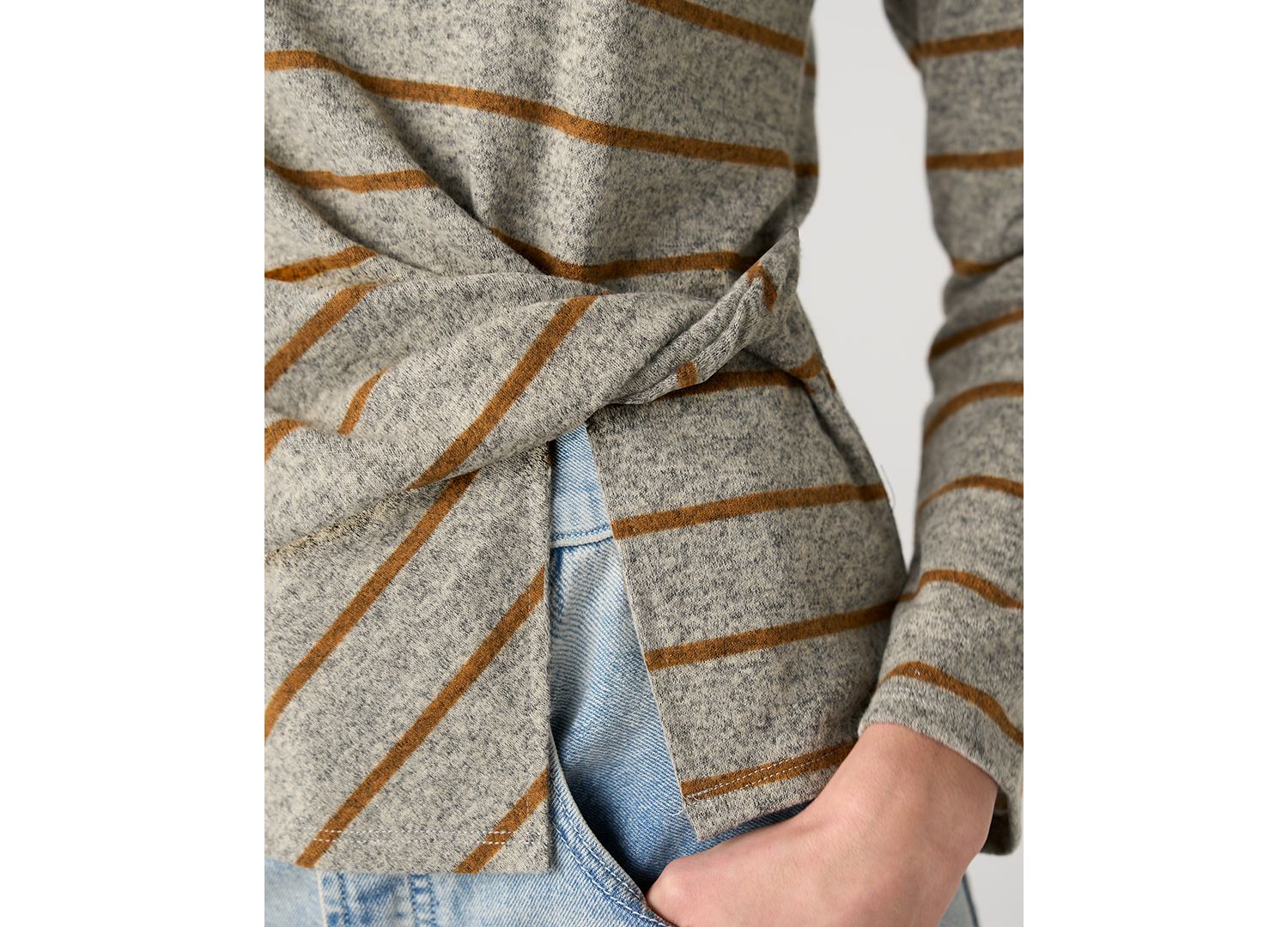 Women's Long-Sleeve Boat Neck Twist Knit Top